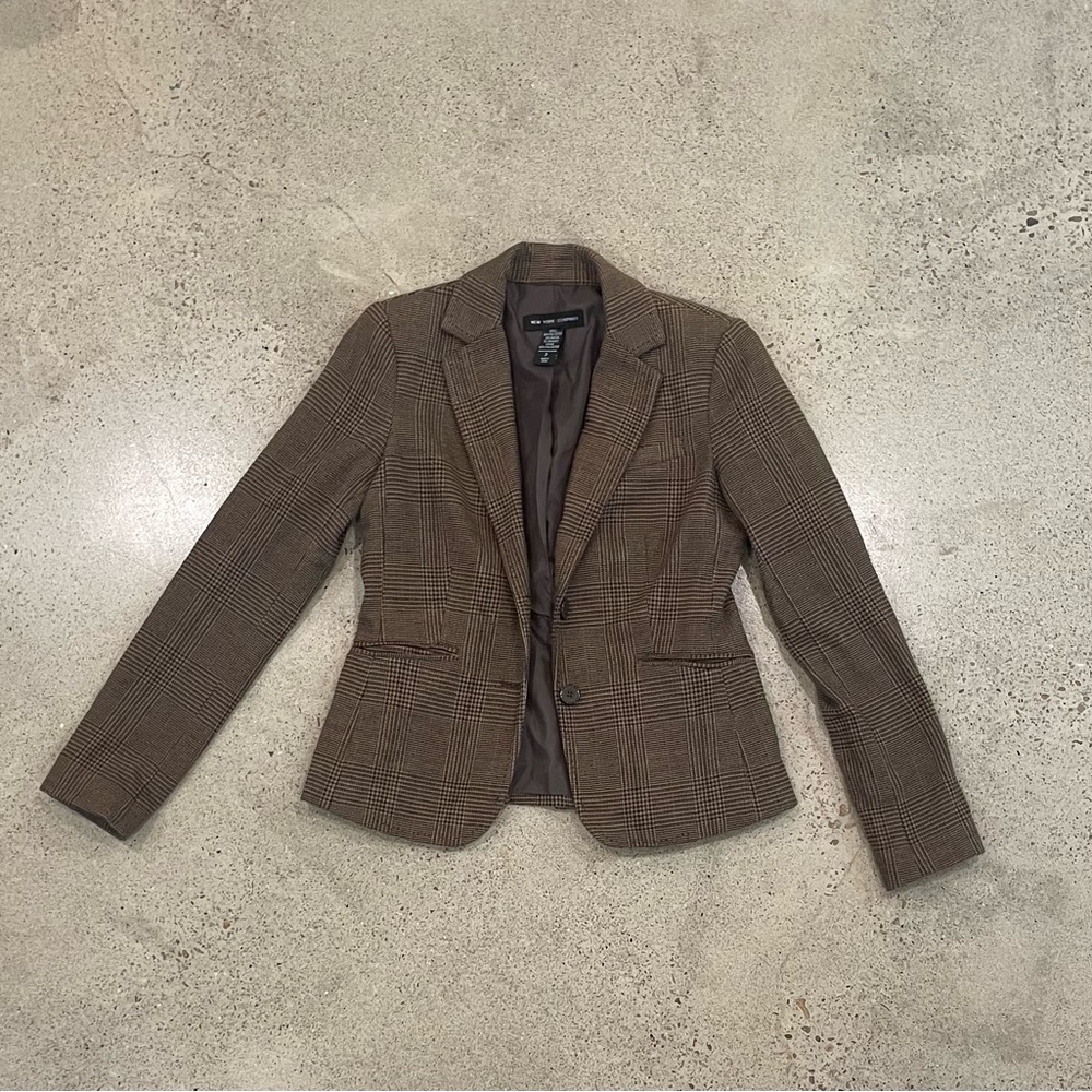 Plaid New York and Company blazer size 2